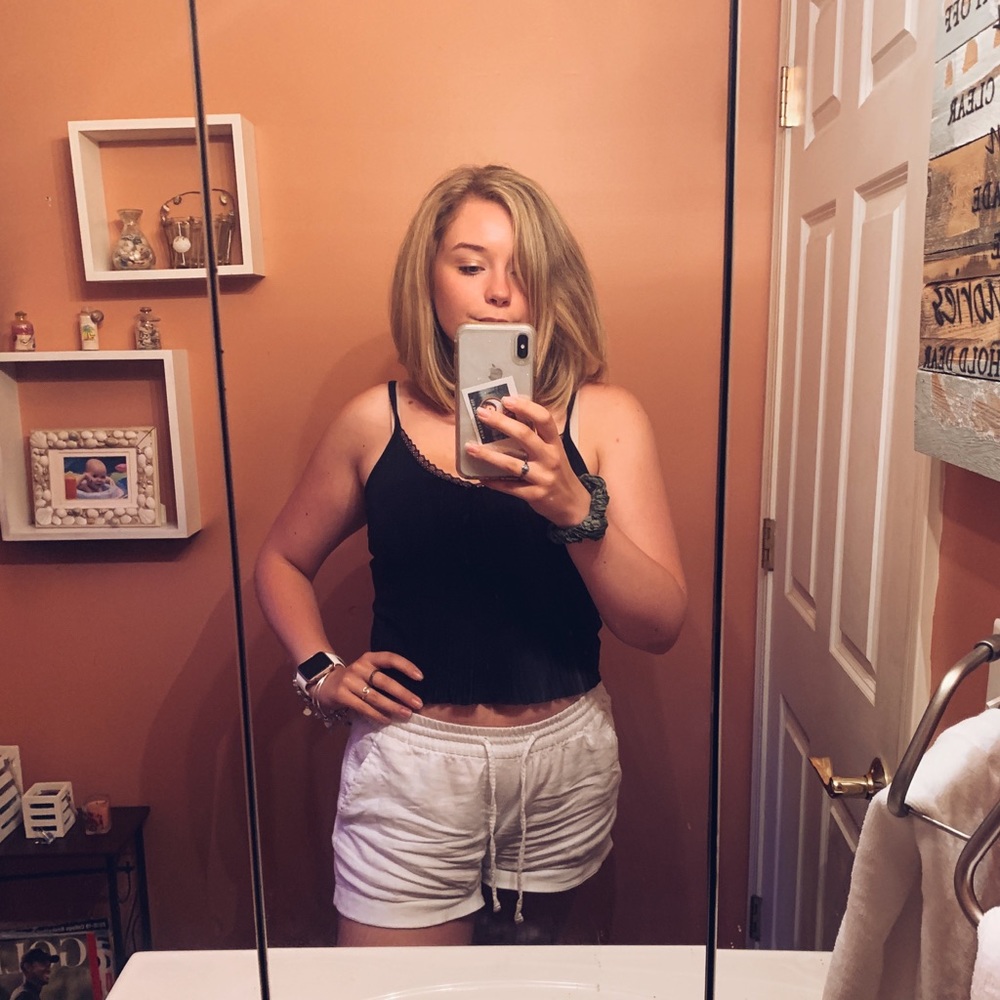 Meet your Posher, Hailey